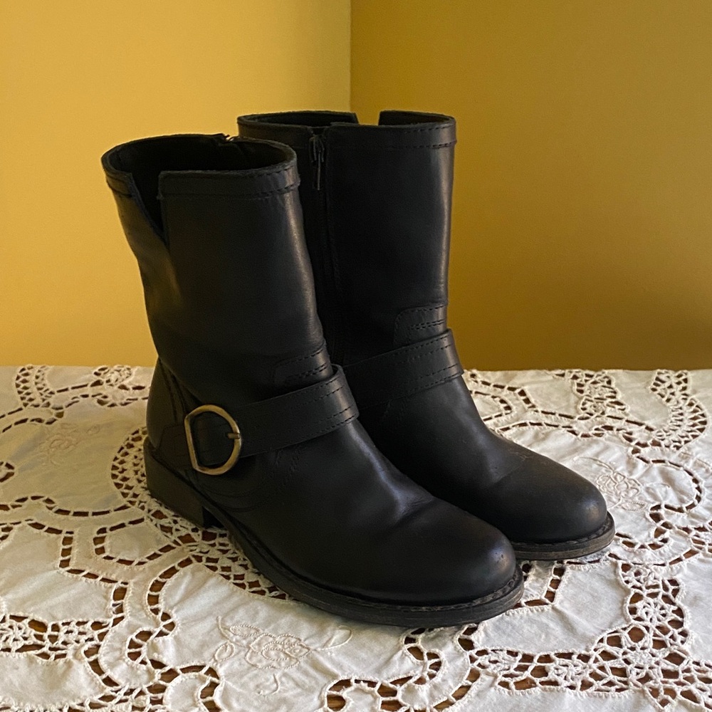 Bronx Eddie Bauer ankle short black leather harness buckle boots 17502